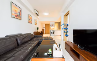 Gongyuandao Serviced Apartments