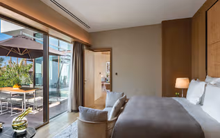 Extravagant 2 Bedroom Beach Villa