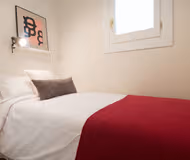 Diputacio Serviced Apartment