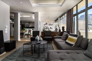 Burg Street Serviced Apartment