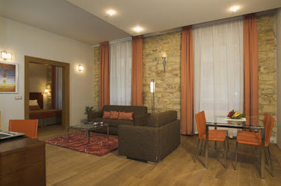 Rybna Serviced Apartment