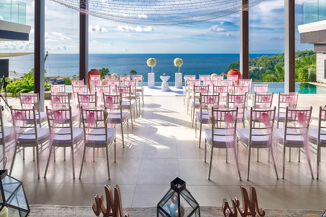 A Sophisticated Luxury Villa in Phuket