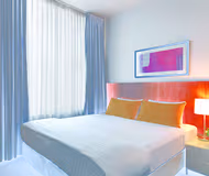 King sized bedroom at Flinders Street Apartments, Melbourne