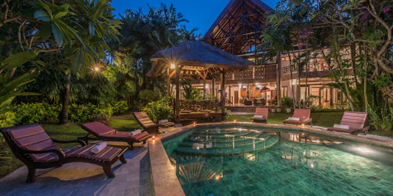 Gorgeous Seminyak Daria 5 Villa