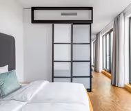 Nollendorfpl Deluxe Suite Apartment with Balcony