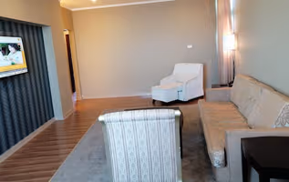 Ibn Khaldoun Street Serviced Apartment