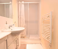 Chaucer Apartment in Watford