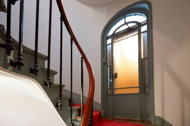 120SQM PARISIAN CHARM ON BOULEVARD RASPAIL