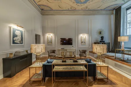 LUXURY UNFOLDS AT !RENAISSANCE PALACE-MICHELANGELO