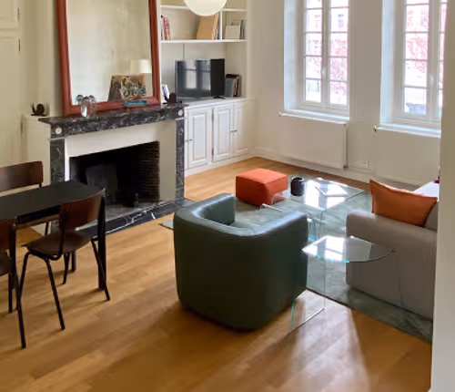 Senlis Premium serviced apartment