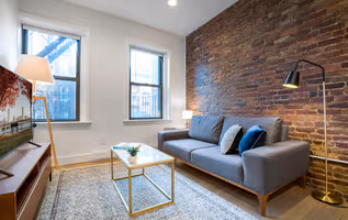 West Cedar Street #4 Apartment