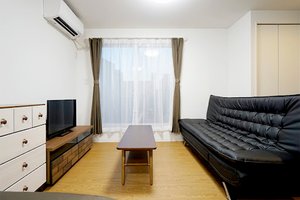 3-chōme Takada Apartments