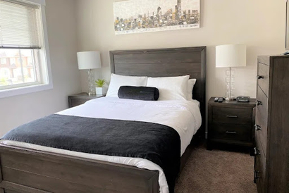 125 St NW Serviced Apartment