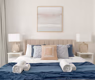 Beach Vista: Deluxe | Vibrant | Beachfront