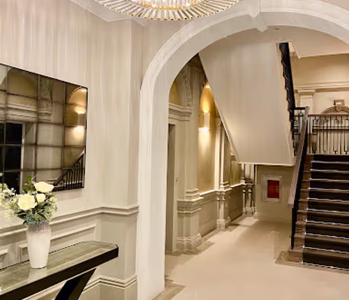 Entrance of Latchmere House