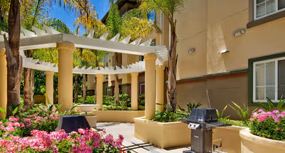 Sawtelle Blvd Apartment