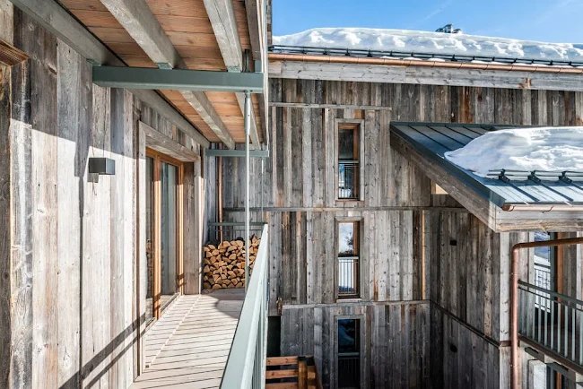 STELLAR CHALET WITH JACUZZI