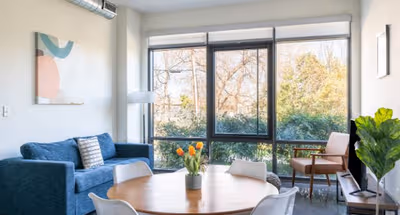 Mount Vernon Avenue Apartment