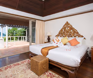 Delightful Villa Near Kata Beach
