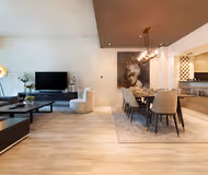 Luxurious Shoreline Apartments