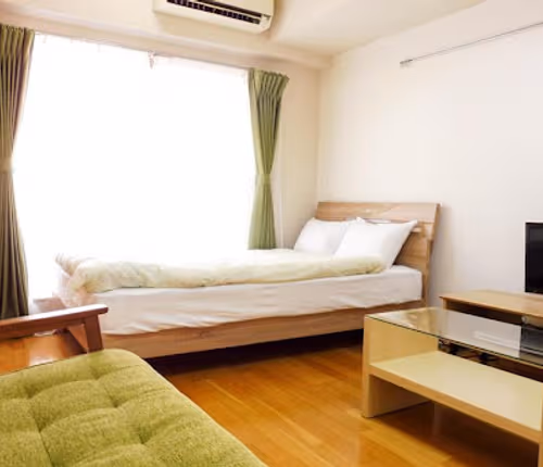 1 Chome Takaban Apartments