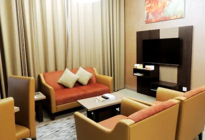 Al Estiqlal St. Apartments