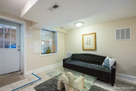 723 5th Street NE Unit 1