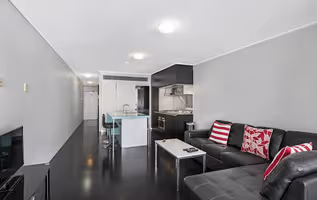 Robertson Street Apartments II