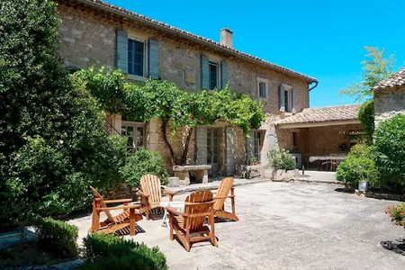 A Warm Family Home With Views of the Luberon