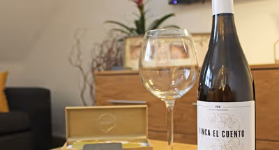 Luxury Central Chester Apartment - Free Parking