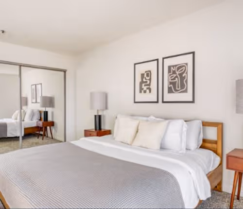 N Formosa Ave Serviced Apartments