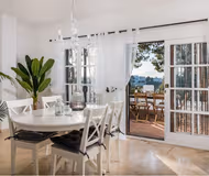 Urbanizacion Pinos de Aloha Serviced Apartment