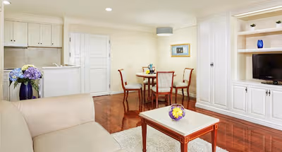 Khlong Toei Serviced Apartments