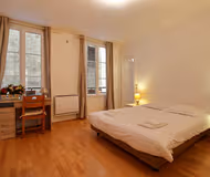 Bedroom at Godot de Mauroy Serviced Apartment, Opera