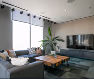 W Division Street Apartment