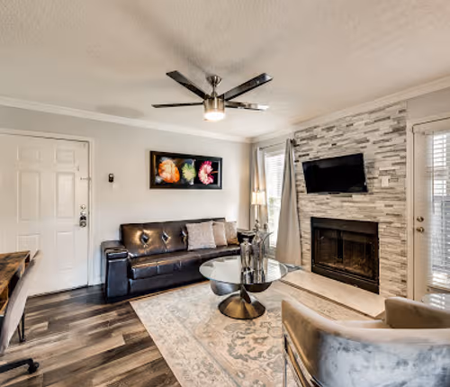 Evergreen Street Apartment