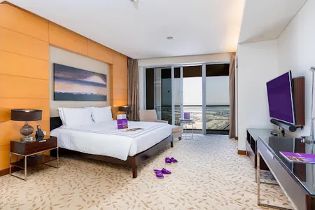 Burj Khalifa View Studio Apartment