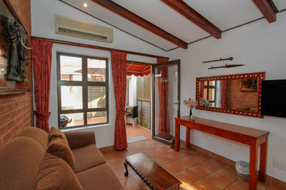 Clinch Crescent St Serviced Apartment