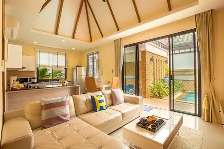 Family Villa Apartment in Rawai Beach