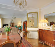 Luxurious Abode in the heart of Montmartre