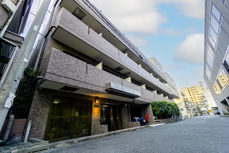 Higashiabazu Serviced Apartment