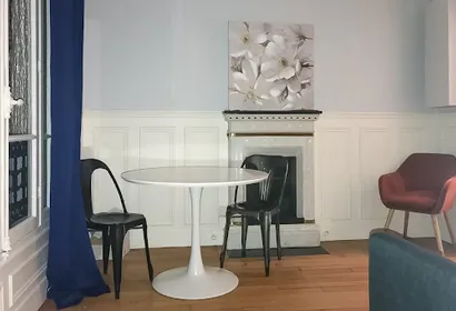 VERNEUIL, serviced apartment