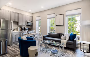 133 7th Street SE Unit 6