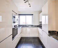 HIGH FLOOR DIRECT EIFFEL VIEWS - 85 SQM - RUE DU GÉNÉRAL CAMOU - PARIS 7