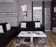 Cleves Cherkovna Apartments