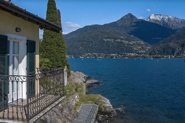 The Real Italian Charm!an old Fisherman's House,located Right on the Lake Shore
