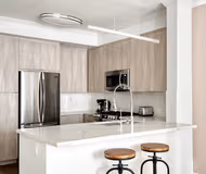 Playa Vista Dr Serviced Apartment