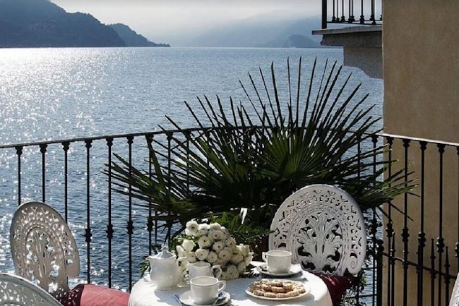 The Real Italian Charm!an old Fisherman's House,located Right on the Lake Shore