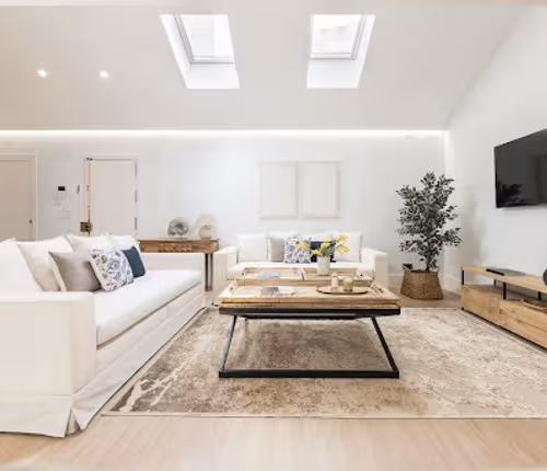 Calle de Sevilla Serviced Apartment