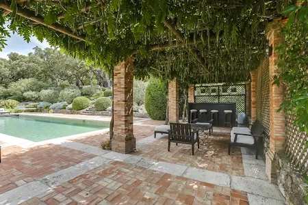 600M2 JEWEL IN THE HILLS OF GRIMAUD